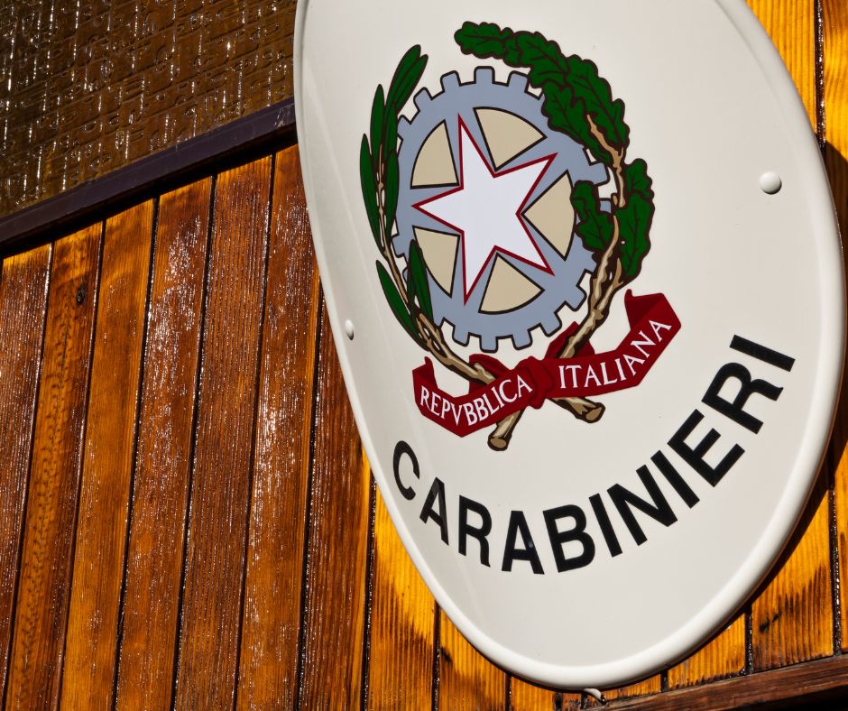 Arrestato istruttore di scacchi per molestie su tre bambini