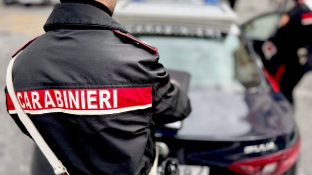 Lite dopo la serata: 34enne cade e batte la testa