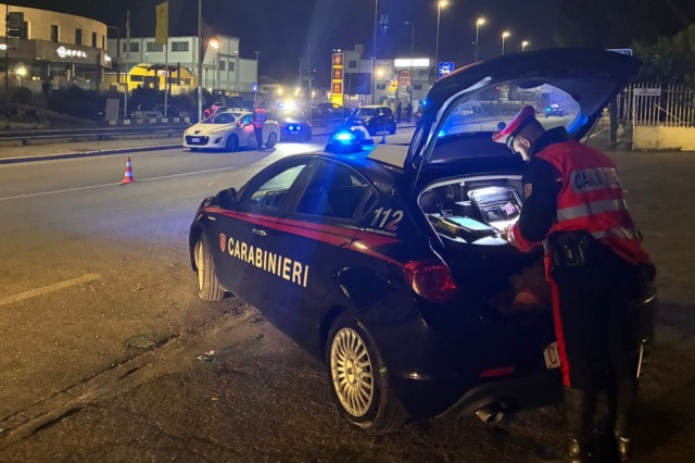 Denunciato dopo uno sparo durante una festa tra giovani