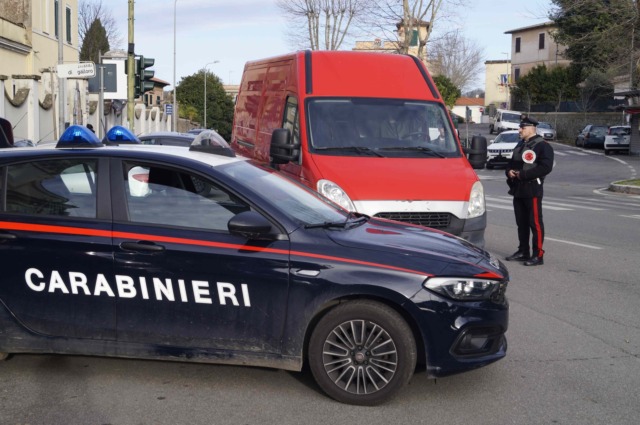 Fratello e sorella trovati morti dopo settimane