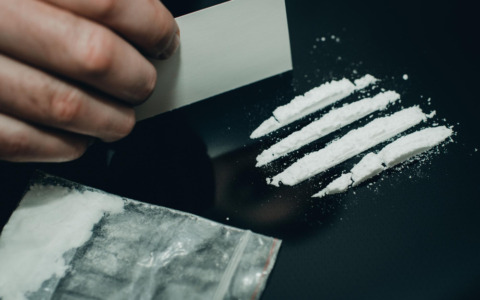 Undici dosi di cocaina, denunciato un 36enne