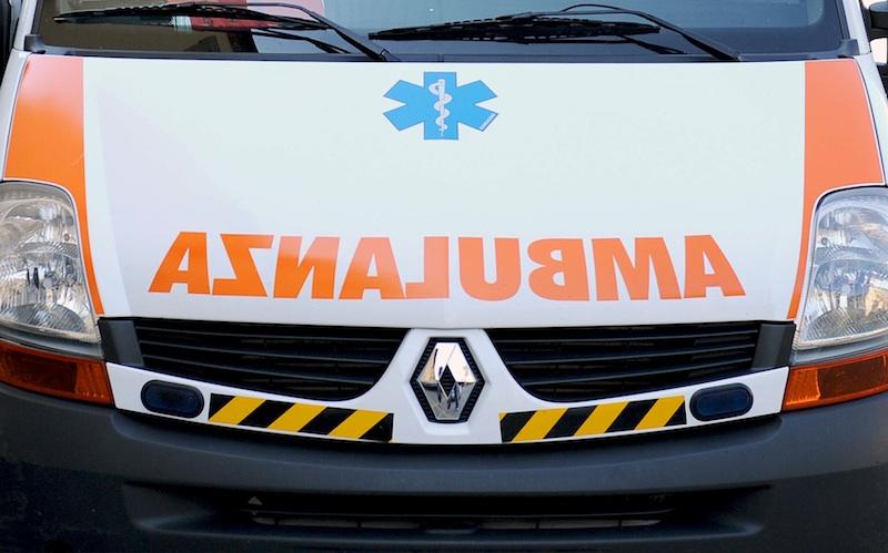Un giovane eroe muore annegato dopo aver salvato un bambino