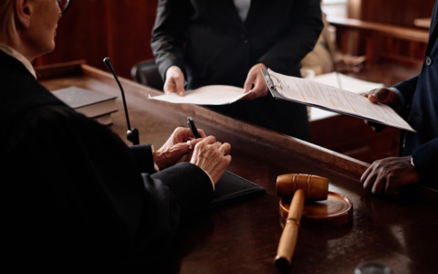 A processo il 38enne accusato di addestrare al terrorismo