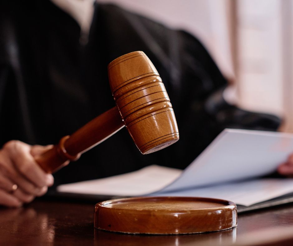 A processo a Brescia per gli abusi sulla figlia quindicenne